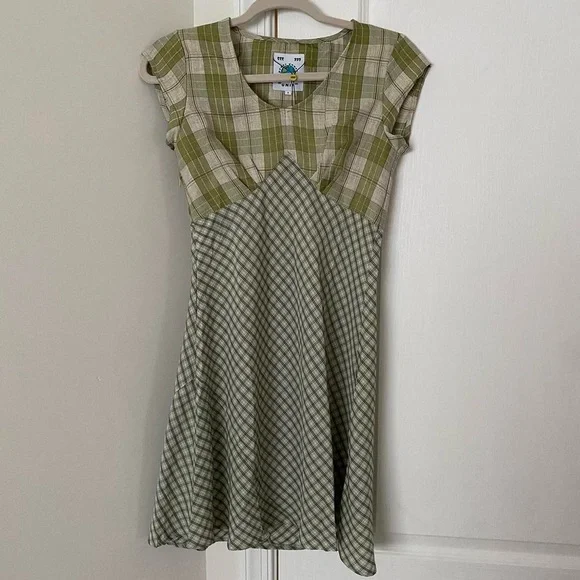 unif green dress Remote Dress main image 0